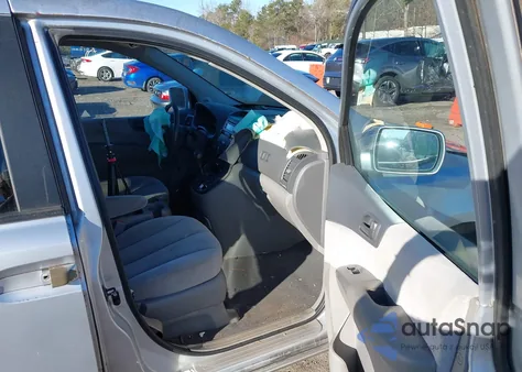 2008 Kia Sedona Lx из США, поврежденный, VIN KNDMB233586238366